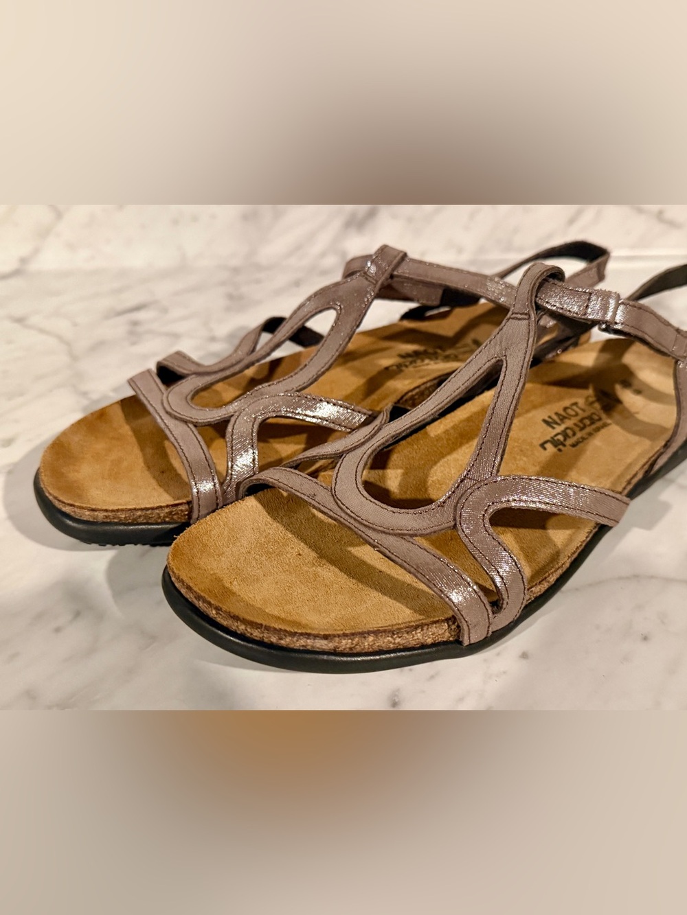 Naot Dorith Sandal - Elegant Flats Collection - Silver Threads - Size 9-9.5 - Picture 2 of 13